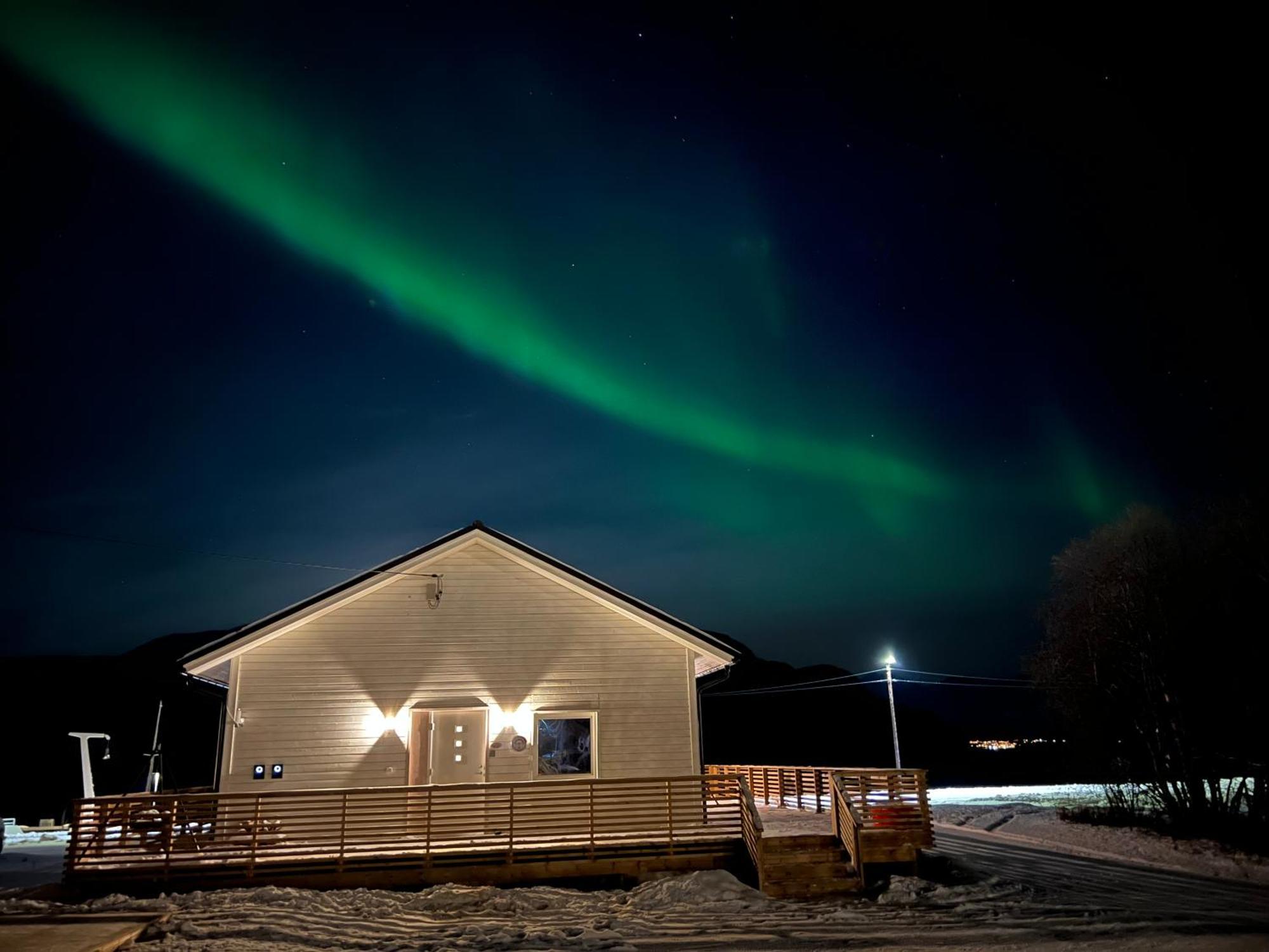 Alpan Apartments, Lyngenfjord Olderdalen Exteriér fotografie