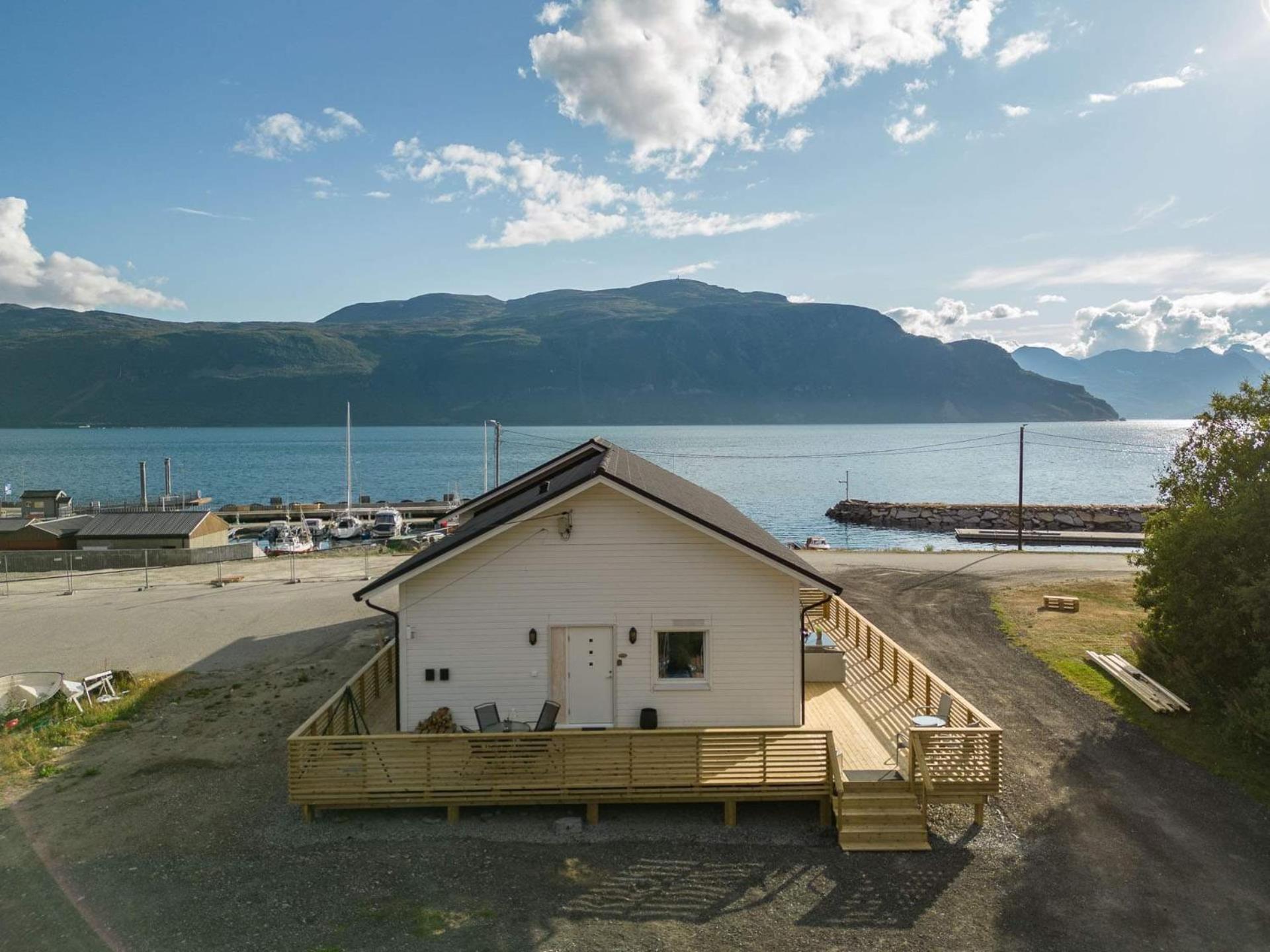 Alpan Apartments, Lyngenfjord Olderdalen Exteriér fotografie